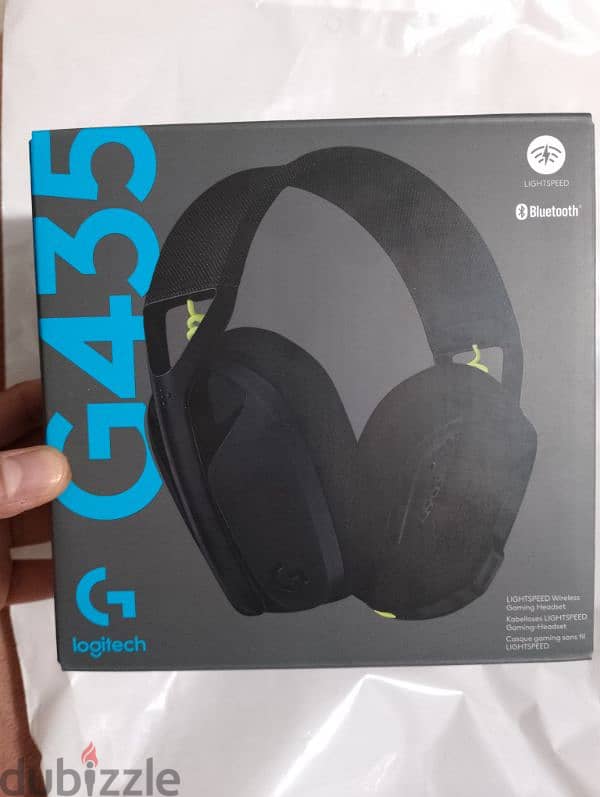 Logitech G G435 Wireless Gaming Headset 1