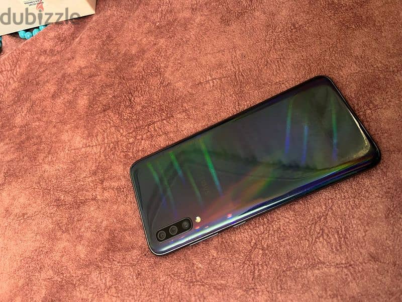 Samsung Galaxy A70 1