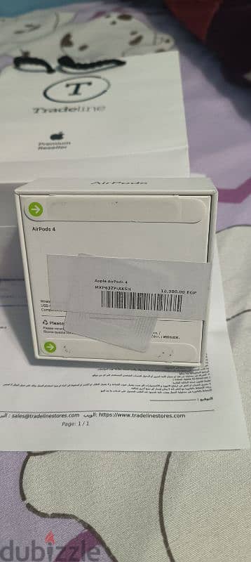 Apple airpods 4 New sealed 4