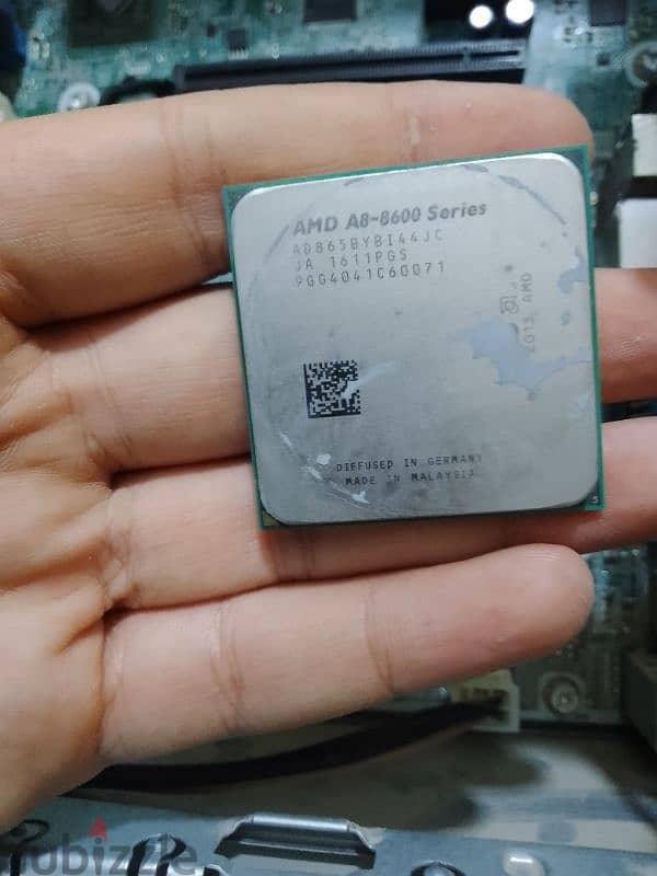 AMD PRO A8-8650B R7,10 COMPUTE CORES 4C +6G 3.20GHz 4