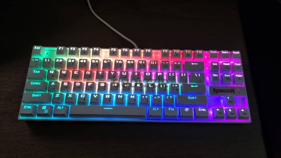 RedDragon K552 White RGB - Red Switch 1