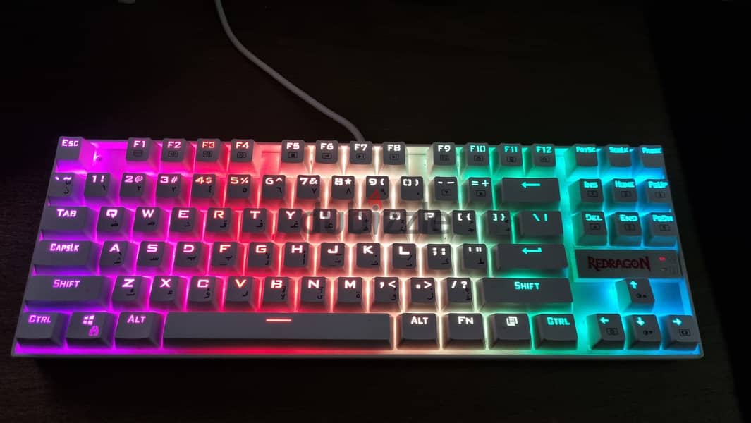 RedDragon K552 White RGB - Red Switch 3