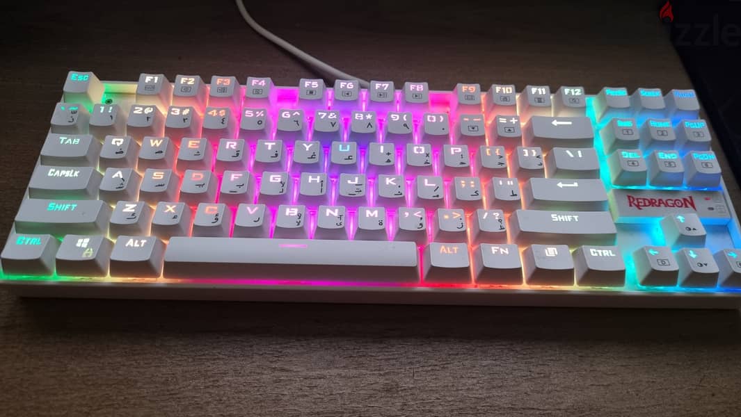 RedDragon K552 White RGB - Red Switch 4