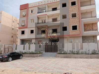 Apartment for sale, ready to move, 190 square meters, prime location near Mivida Compound in Al-Andalus, Fifth Settlement