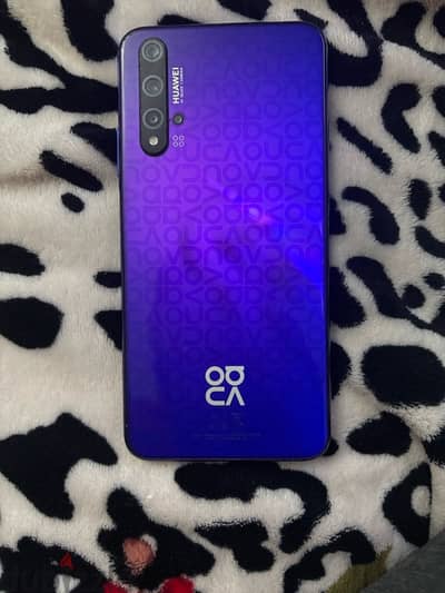 Nova 5T purple