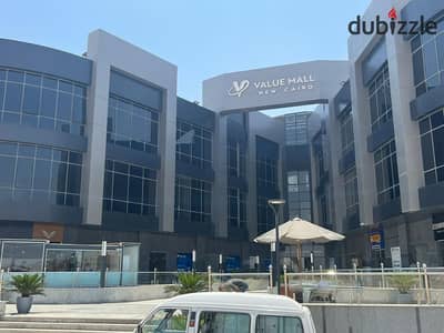 Shop for sale, 43 m, immediate delivery, in the largest commercial mall in the Fifth Settlement, in front of La Vista Compound and next to the Japanes