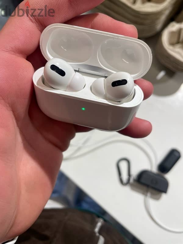 air pods pro 2