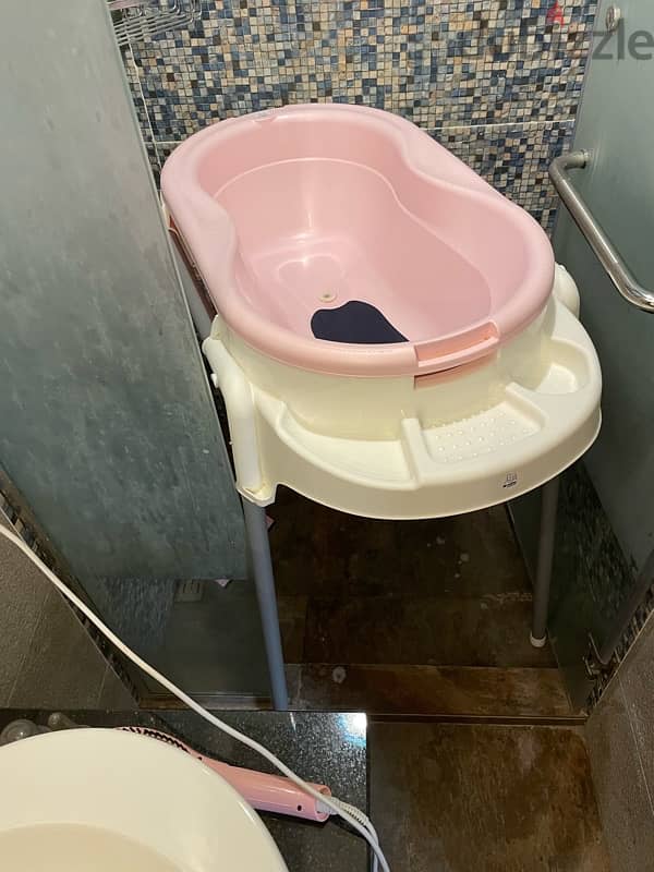 Standing bath tub 2