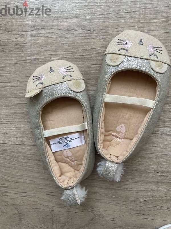 OshKosh B’gosh baby shoes 0