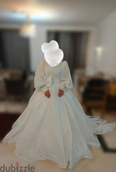 wedding dress