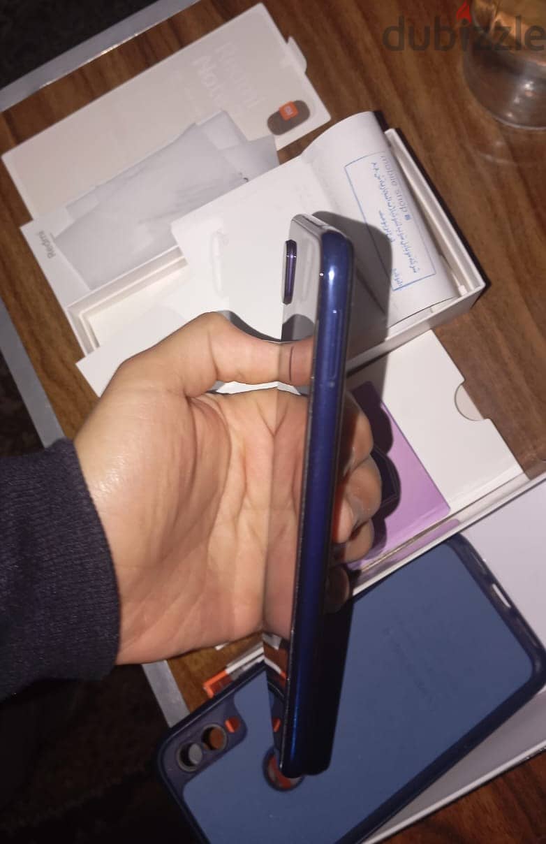 Redmi Note 7 - 128GB with BOX 4