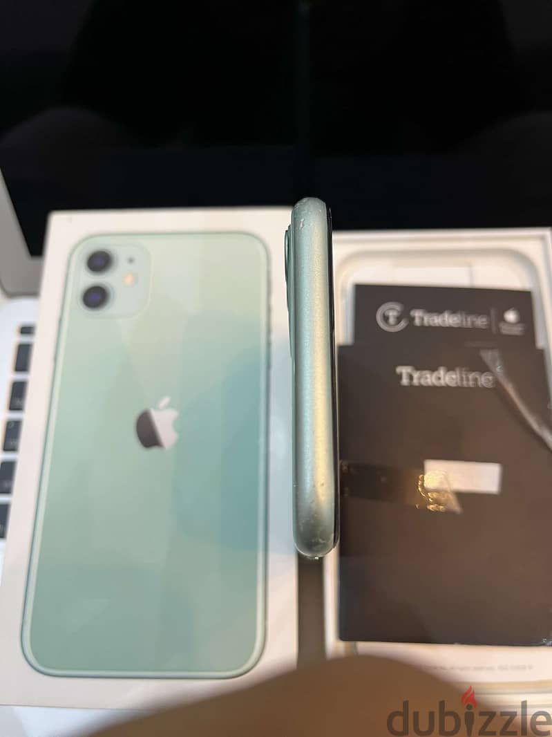 IPhone 11 للبيع او البدل 7