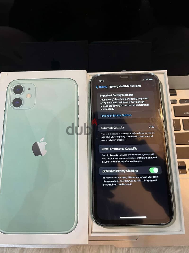 IPhone 11 للبيع او البدل 8