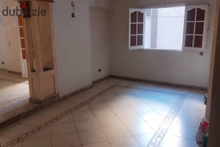 Apartment for rent, new, 135 Sidi Bishr, tram, steps from the tram and Khaled Ibn Al Walid