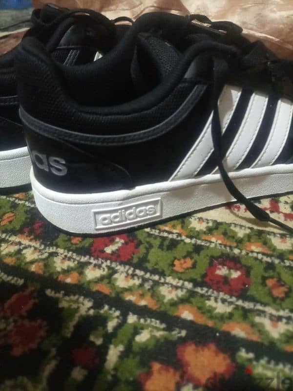 adidas orginal Siz 45.1/3 7