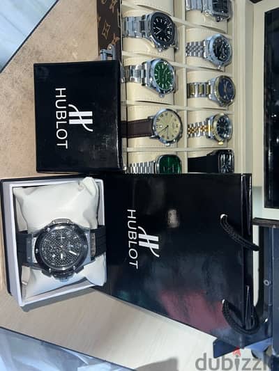 ساعة Hublot بالبوكس والشنطه متاح توصيل لأي مكان في مصر