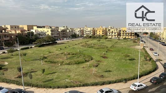 Apartment 220 m for sale 3 master rooms with bathroom with very excellent Layout at the lowest price in the market in the Fifth Settlement