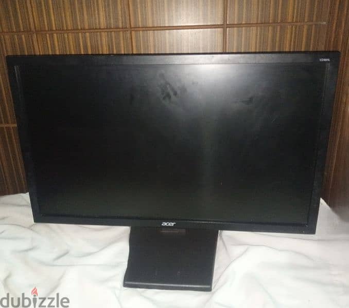 شاشه 24 Acer بجوده FHD يوجد فيها مدخل Vega و dvi-d يوجد خدش خفيفة 0