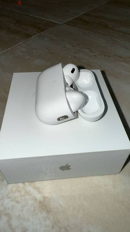 Apple Airpods Pro (2nd Generation) 3