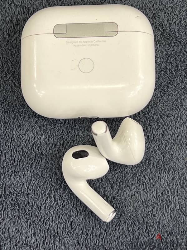 ابل اير بودز برو الجيل الثاني تايب سي - Apple AirPods Pro 3nd type C 2