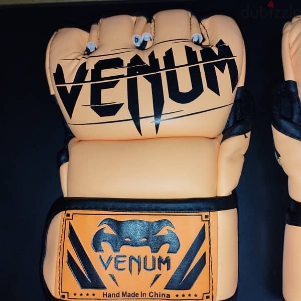 mma venum gloves 2