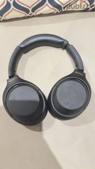 Headphone Sony M4