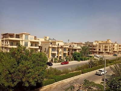 Apartment with Penthouse in ganoub el academy