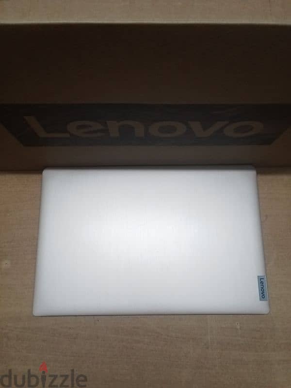 laptop Lenovo IdeaPad 3 1