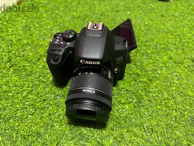 Canon EOS 850D EF-S 18-55 is STM Kit 2