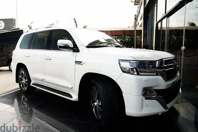 Toyota Land Cruiser 2021 0