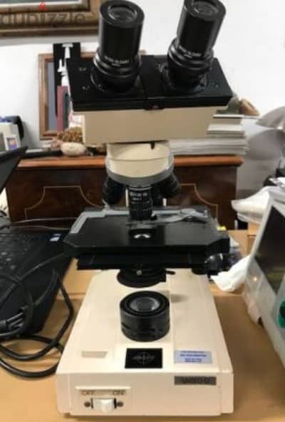 microscope SWIFT M4000-D