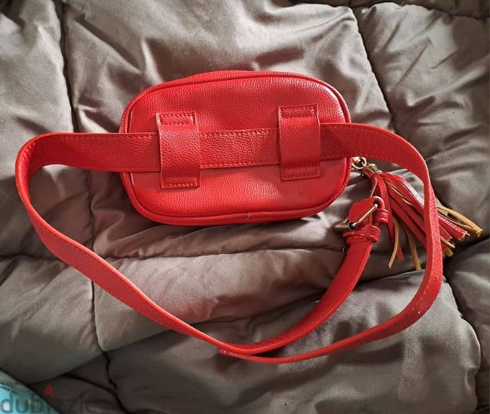 Guess belt bag 1