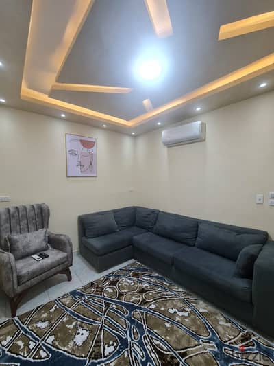 Furnished studio for rent in Nasr City, minutes away from City Stars, the cafes and restaurants complex, and the Children's Park, from the owner