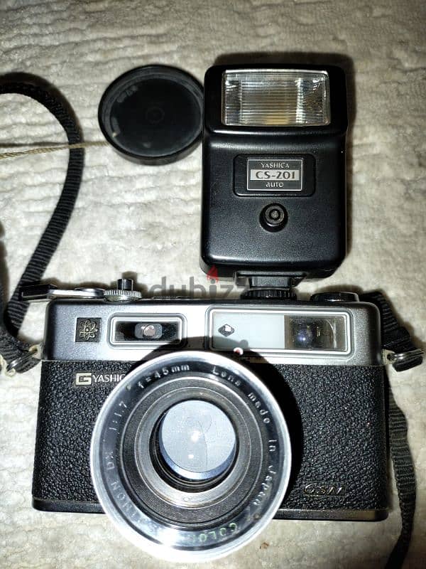 Vintage Yashica Electro 35 GSN/GTN Camerawith Accessories – Excellent 0