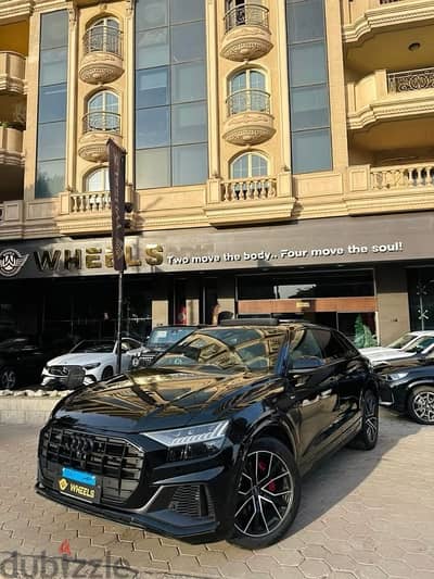 Audi Q8 2023