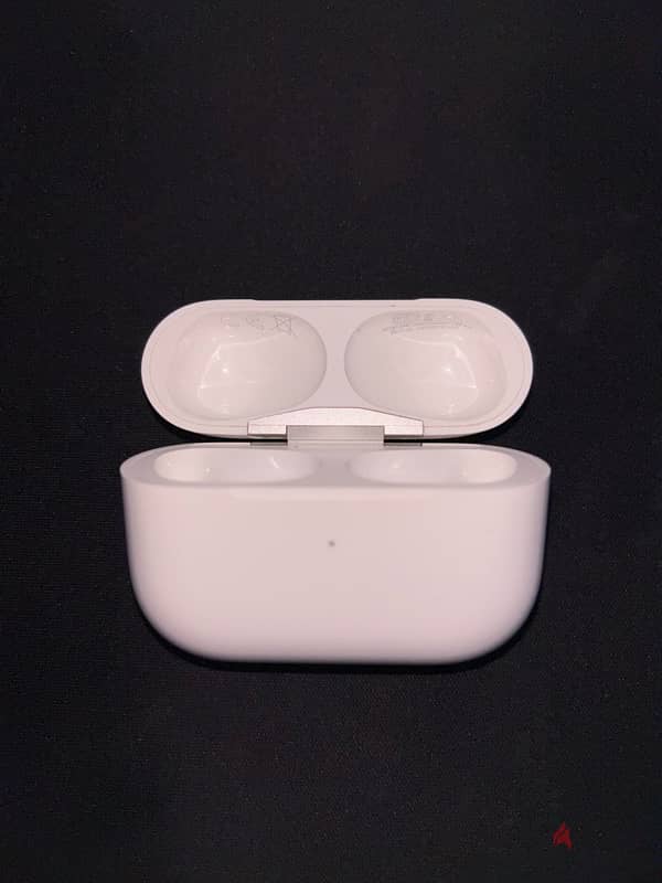 AirPods Pro gen 1 10