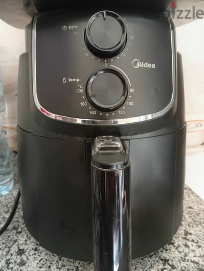 Media air fryer