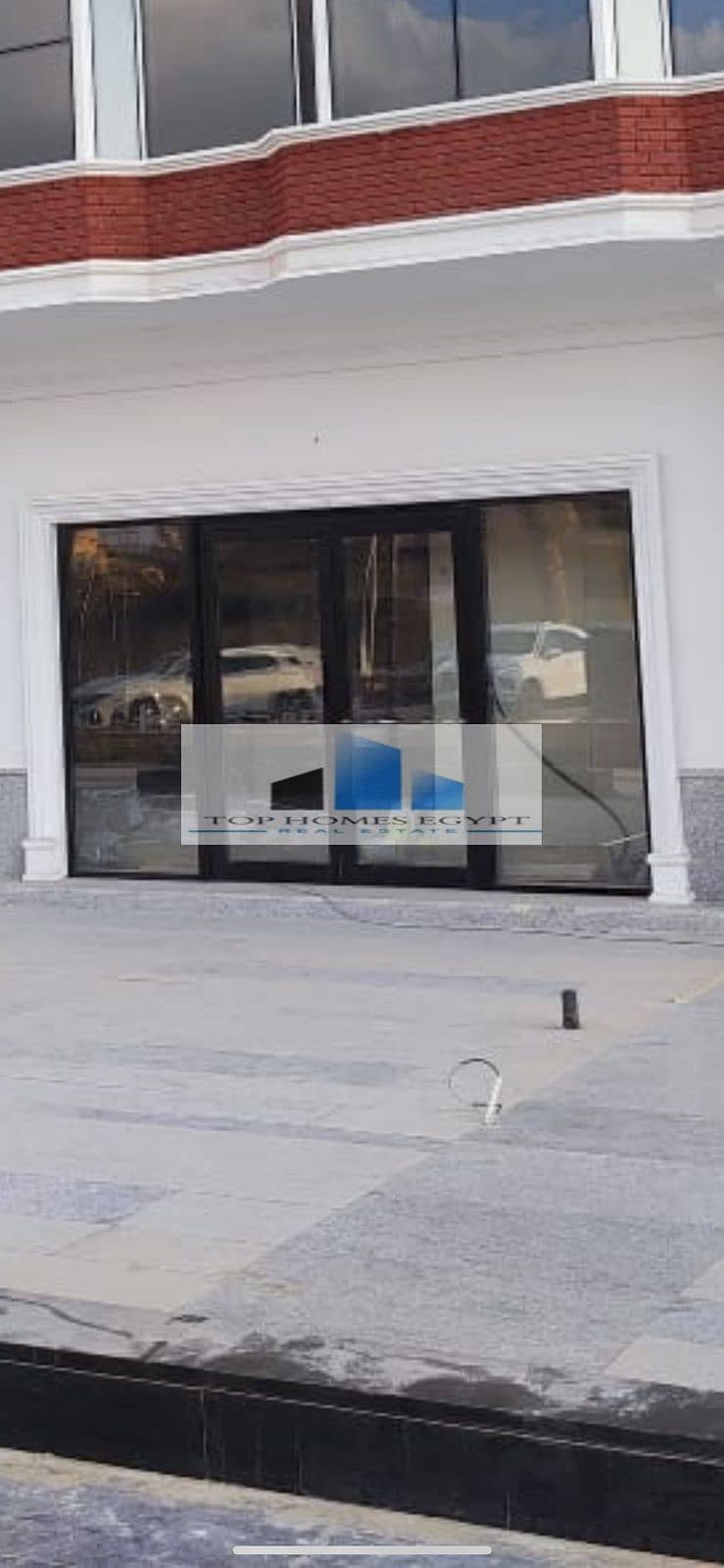 Shop for rent 200 m on Gamal Abdel Nasser Axis 0