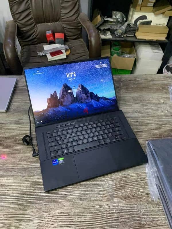 Asus Rog zephyrus m16 1