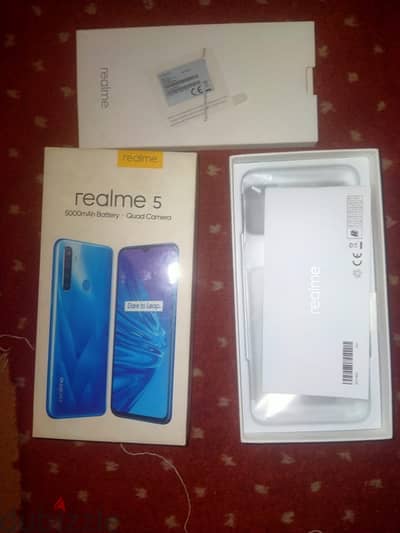 realme 5 حالة جيده