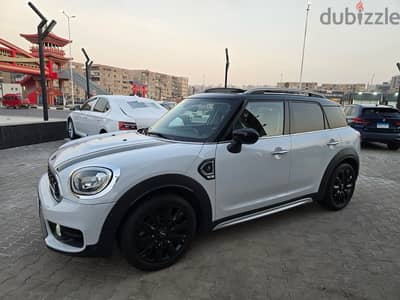 ميني كانترى مان 2020 Mini Coper(s2000cc)صيانات توكيل الحالاتالنادره