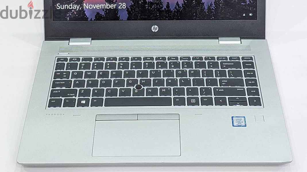 لو بتدور على لاب توب جيل تامن سريع و قوي 16 جيجا رام يبقى Hp 640G5 11