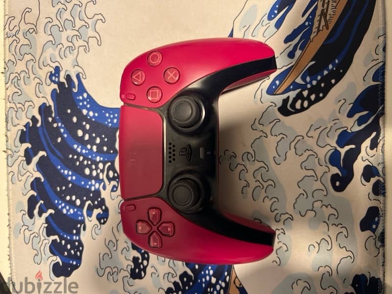 Red ps5 controller-دراع بلايستيشن ٥ احمر 1