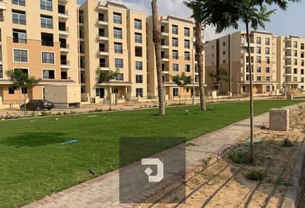 Apartment with a large garden and pool view, priced below market value in Sarai Compound