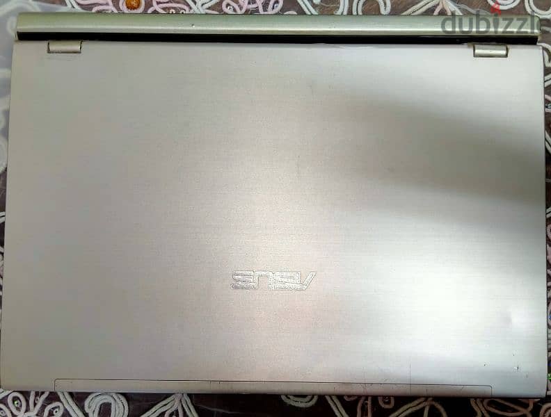 ASUS U56E 1