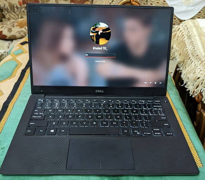 dell xps 13 9350 حاله ممتاذه سعر نهائي لسرعه البيع 9