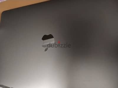 macbook air m1 256gb استعمال قليل جدا