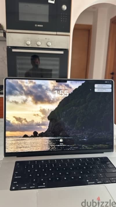 Macbook pro M2 Pro 1 tera silver 16 inch