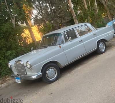 Mercedes-Benz 190D (W110) model 1964