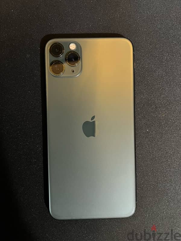 Iphone 11 pro max ايفون ١١ برو ماكس 1